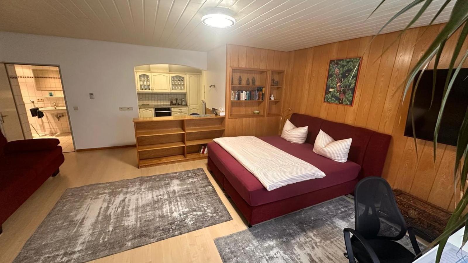 Haus Pia Executive Apartments Friedrichshafen Bilik gambar