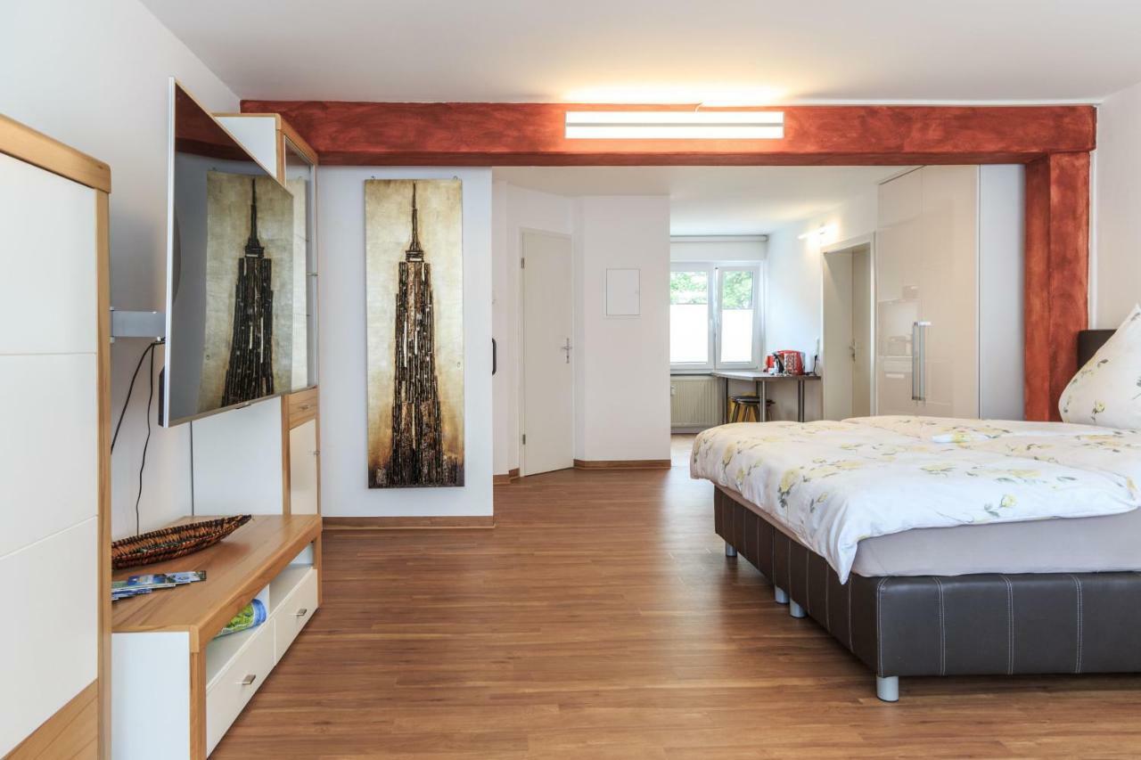 Haus Pia Executive Apartments Friedrichshafen Luaran gambar
