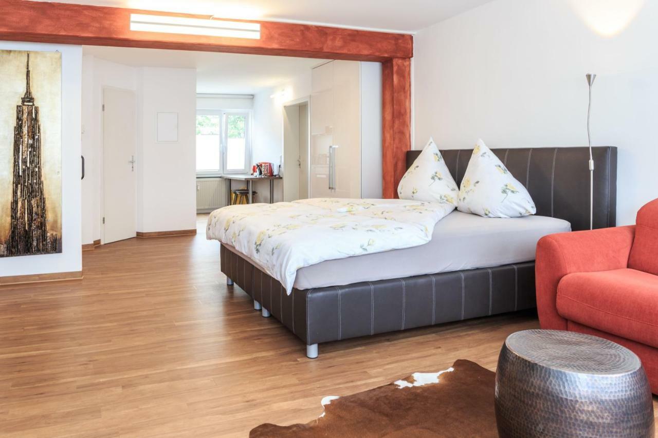 Haus Pia Executive Apartments Friedrichshafen Luaran gambar